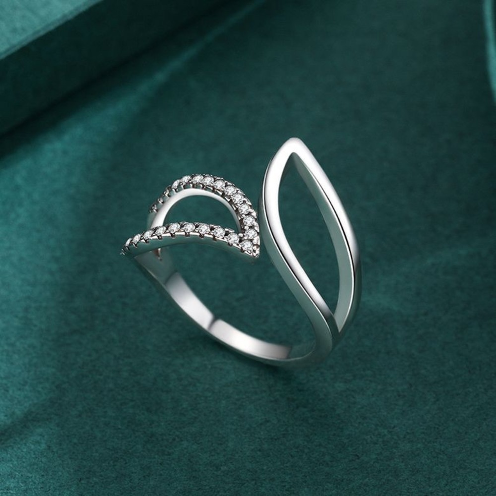 Sterling Silver Ring Vintage Leaf Cocktail Ring
